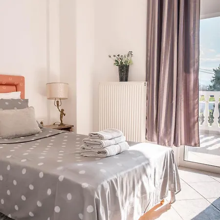 Luna Apartment